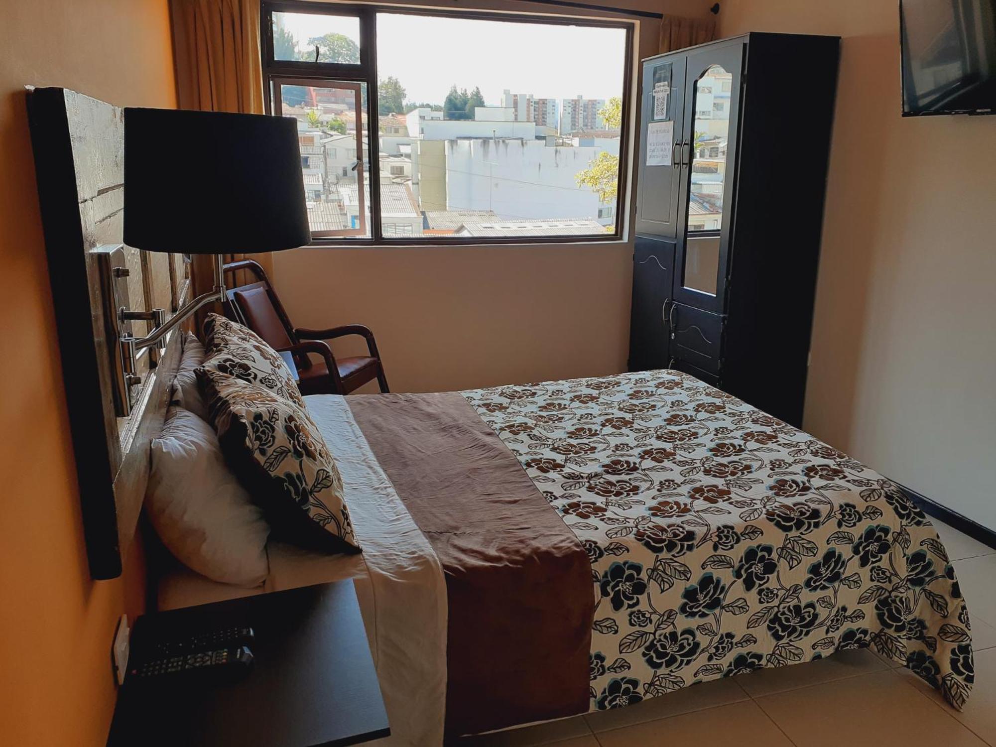 Ayenda Mountain Hostels 马尼萨莱斯 外观 照片